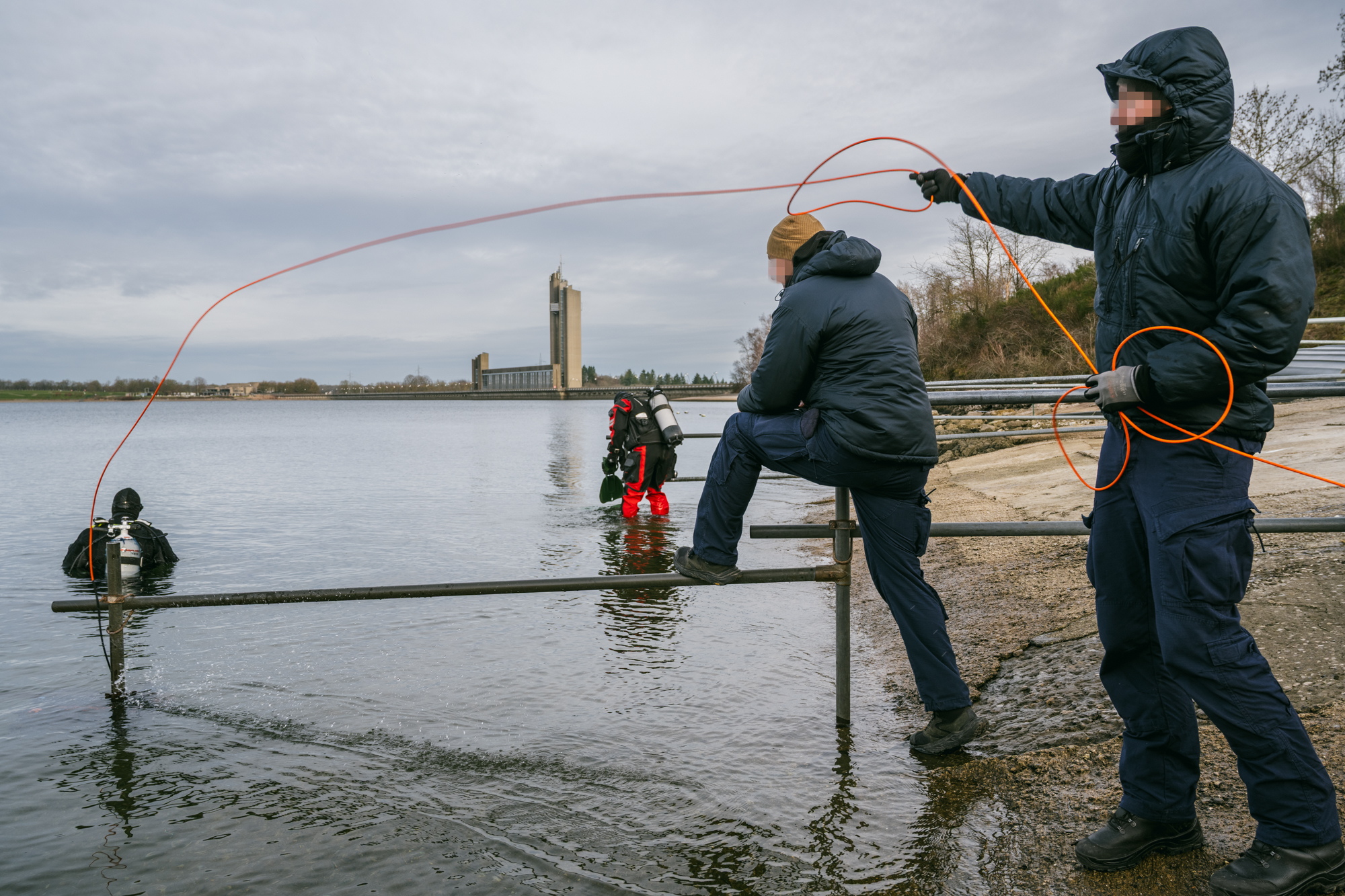 LAC DE L'eau D'heure SAMENWERKEN MET DE SLOVENEN MIL ┬®JORN URBAIN 24