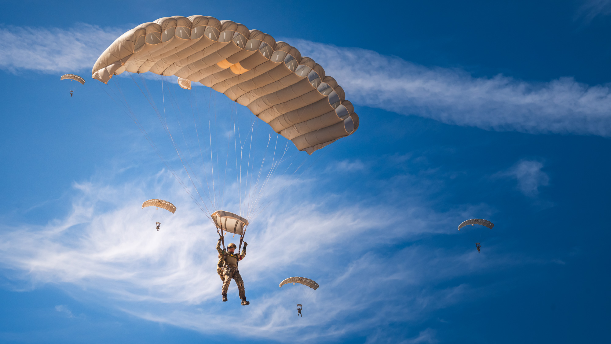 Tactical Air Insertion Cover 16X9