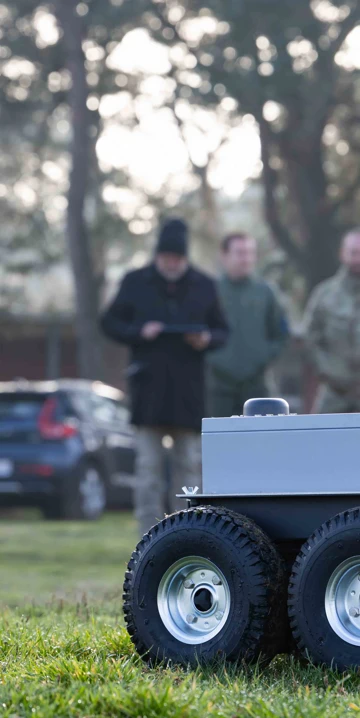 251121 BENSI Rover DATM ┬® Moens Kristof 18 72Dpi 1Mb