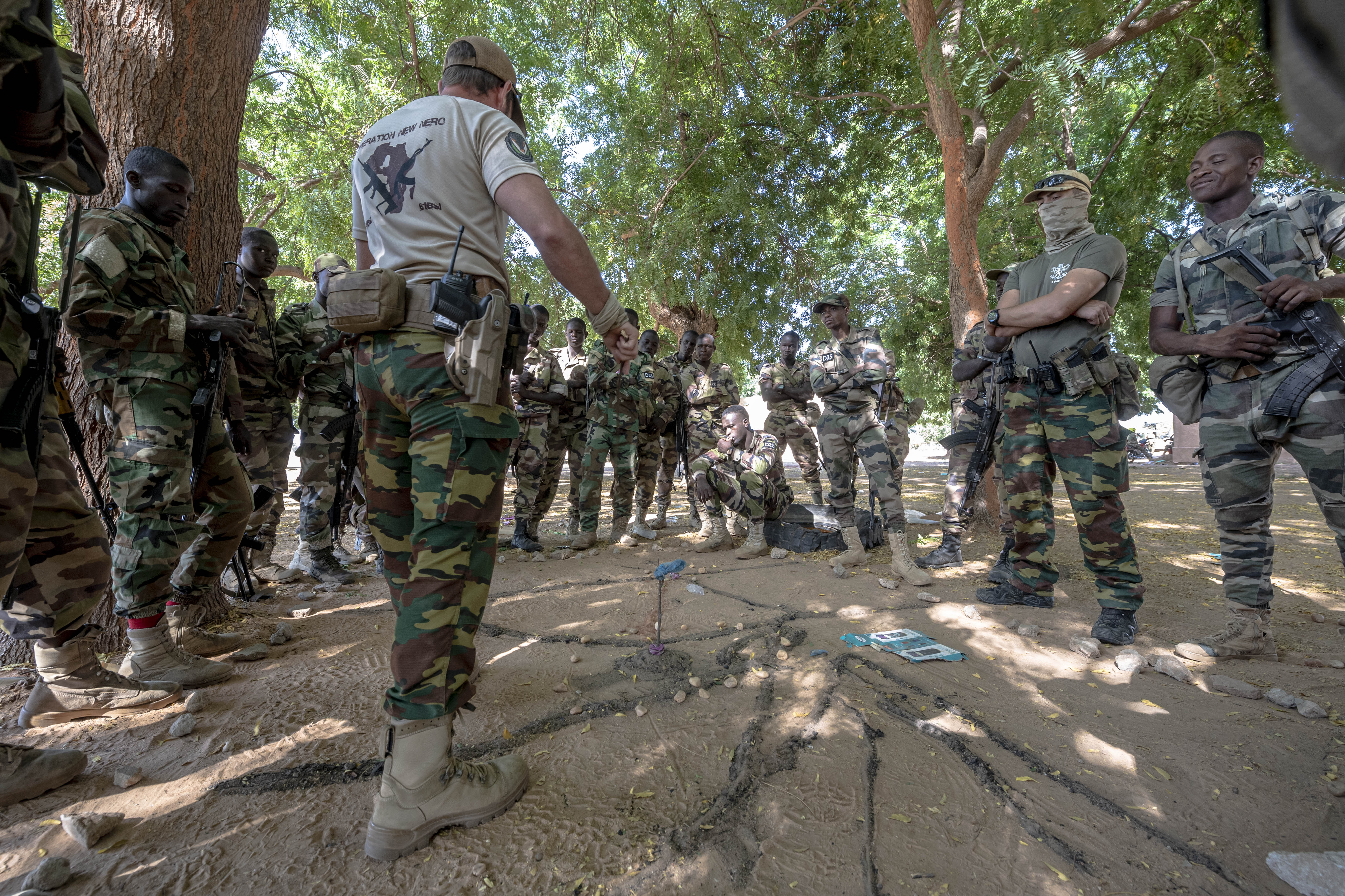 3 Para À Maradi Au Niger Pour ONN (Operation New NERO)(2)