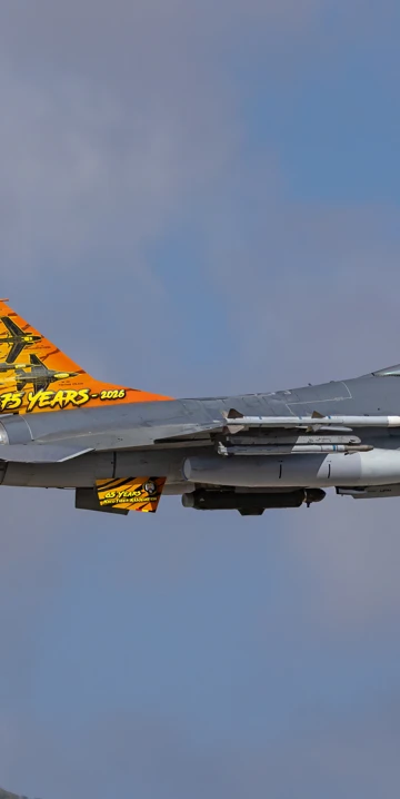 XTF23105