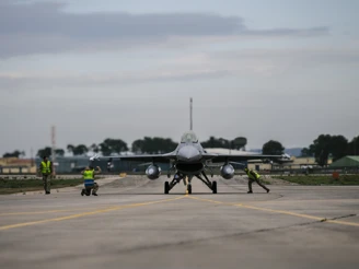 20251104 DSC LG 20250197 Niteblocktrg COVER 3 2 1556 COVER